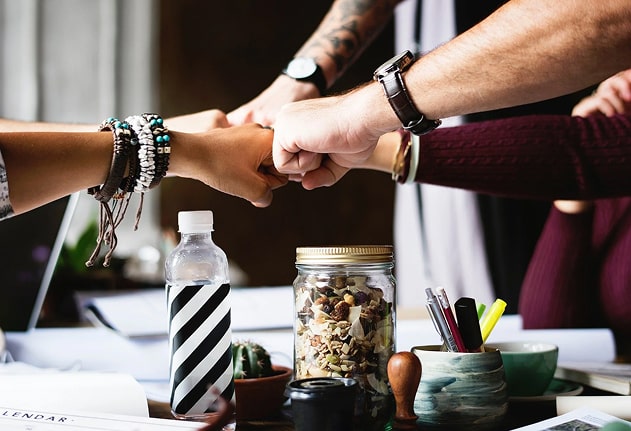 The Definitive Guide to Working with a Small Marketing Team